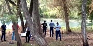 Un policía falleció en aguas del río Paraná tras intentar auxiliar a un joven