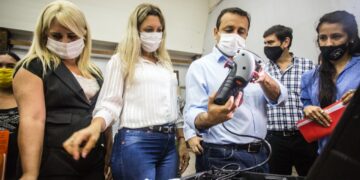 Herrera Ahuad entregó maquinarias y herramientas a emprendimientos familiares de la zona norte