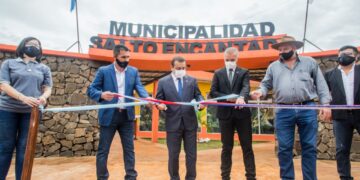En Salto Encantado el gobernador homenajeó a Andrés Guacurarí en su natalicio