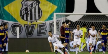 Boca perdió 3 a 0 ante Santos y quedó eliminado en Brasil