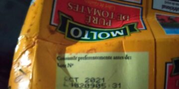 Encuentran una rata dentro de una conocida marca de puré de tomates