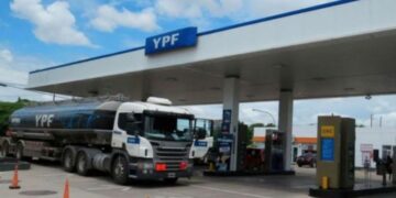 YPF aumentó un 2,9% promedio los precios de la nafta y el gasoil