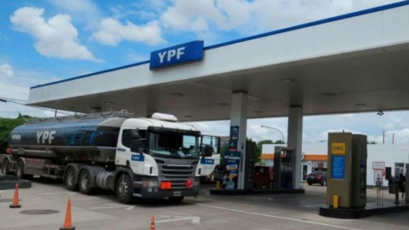 YPF aumentó un 2,9% promedio los precios de la nafta y el gasoil