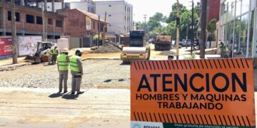 Manos únicas: repavimentan la avenida Blas Parera
