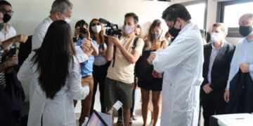 Con la presencia de Trotta, se lanzaron los nuevos dispositivos educativos FanIOT en Posadas