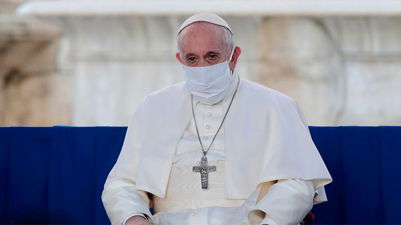 El Papa anunció que se vacunará contra el coronavirus y criticó el “negacionismo suicida”