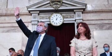 Alberto Fernández hizo balance, cruzó a la oposición y lanzó la agenda pospandemia con leyes clave