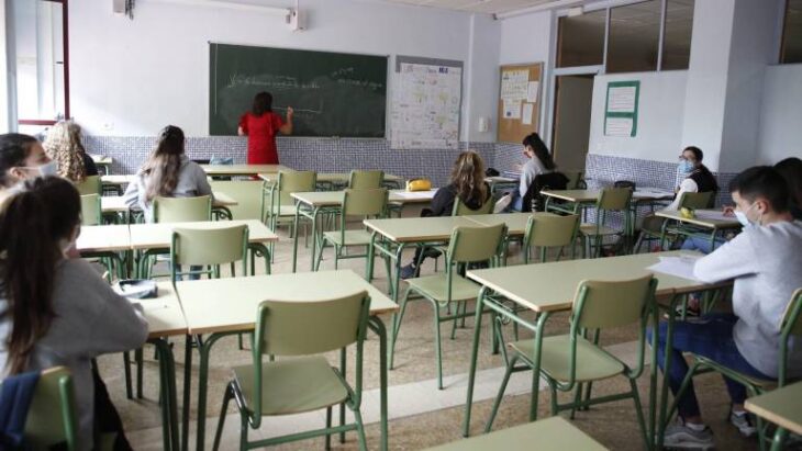 Con un sistema mixto, 16 provincias inician clases esta semana
