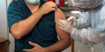 Misiones ya vacunó contra el Covid al 98% del personal de salud