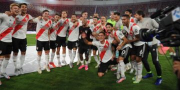 River, por demolición: goleó 5-0 a Racing y es campeón de la Supercopa Argentina