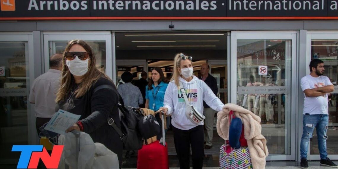 Nación reduce los vuelos a Brasil, Estados Unidos y Europa por las nuevas cepas de coronavirus