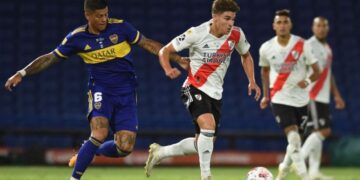 En un Superclásico con muchas emociones, Boca y River igualaron 1-1 en la Bombonera
