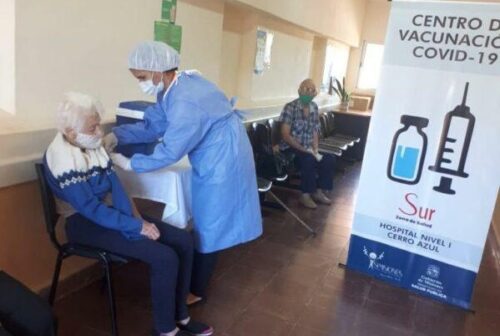 Exitoso operativo de inmunización a mayores de 65 años en toda la provincia