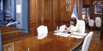 Dólar futuro: declaran Cristina Fernández y Axel Kicillof