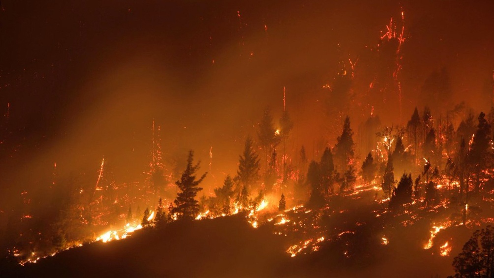 Incendio en la Patagonia: “La lluvia trae alivio, pero lo que pasó ayer fue dantesco”
