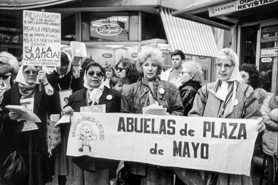 Alberto Fernández entregará el premio Juana Azurduy a Madres y Abuelas de Plaza de Mayo de todo el país