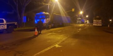 La Policía retuvo otros seis camiones sojeros que evadieron controles