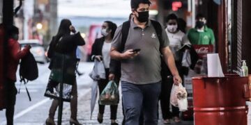 Paraguay aplicará nuevas restricciones por aumento de casos de Covid