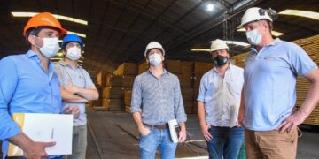 Avanza entrega de créditos para promover la mejora competitiva en agroindustrias misioneras
