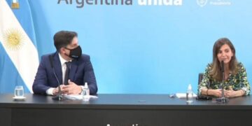 Trotta: “Están dadas las condiciones para continuar con las clases presenciales”