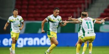 Histórico: Defensa y Justicia le ganó a Palmeiras y se quedó con la Recopa Sudamericana