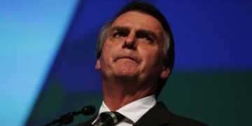 “El hambre mata más”, dijo Bolsonaro ante otro récord de muertos por Covid-19