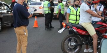 Controles de contaminación sonora y documentación: secuestraron 15 motos y 3 autos en Posadas