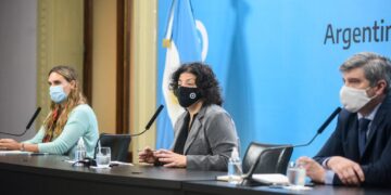 Coronavirus en Argentina: “Tenemos el doble de municipios de riesgo en una semana”, dijo Carla Vizzotti