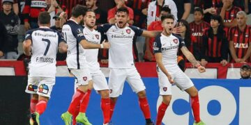 Copa Libertadores: San Lorenzo va por el milagro ante el Santos