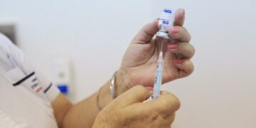 Coronavirus: Salud Pública comunicó que se suspende la aplicación de las segundas dosis de la Sputnik en los vacunatorios del Multicultural y el Finito Gherman