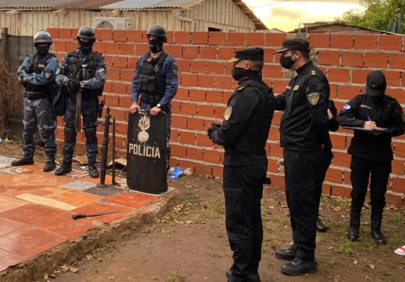 Avanza la investigación a jóvenes que robaban con machetes en Garupá y uno de los sospechosos ya está detenido
