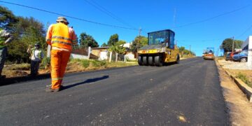 Concluyeron obras de asfalto sobre empedrado en Bernardo de Irigoyen, Pueblo Illia y Dos de Mayo
