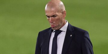 Zidane dejó de ser el DT del Real Madrid y suena Pochettino como reemplazo