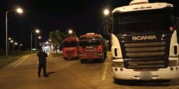 Interceptaron tres camiones con soja ilegal en el barrio El Porvenir