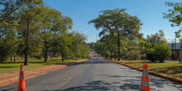 Concluyen obras de asfalto sobre empedrado en varios municipios