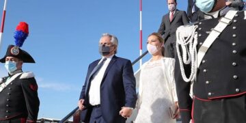 El Presidente se reunió a solas con el papa Francisco en el Vaticano