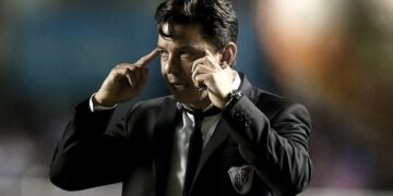 River pidió a la Conmebol que habilite a los arqueros Díaz y Gómez