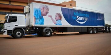 Misiones te sonríe: comenzó a funcionar el único hospital odontológico móvil de la Argentina