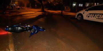 Eldorado: joven se encuentra grave tras despistar con su moto
