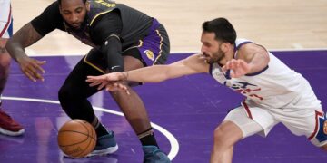 Nueva noche récord para Facundo Campazzo en la NBA: logró su máxima de robos en la derrota de Denver ante los Lakers