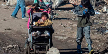 Caritas: “el 60% de los niños en Argentina vive en situación de pobreza”