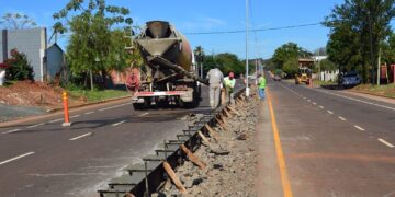 Comenzó la construcción de bulevares sobre la avenida Las Heras