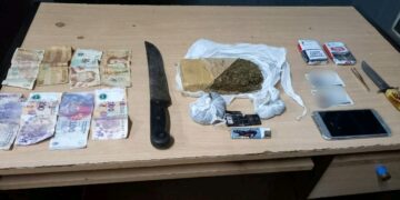 Narcomenudeo: detuvieron a dos jóvenes que tenían marihuana en una mochila
