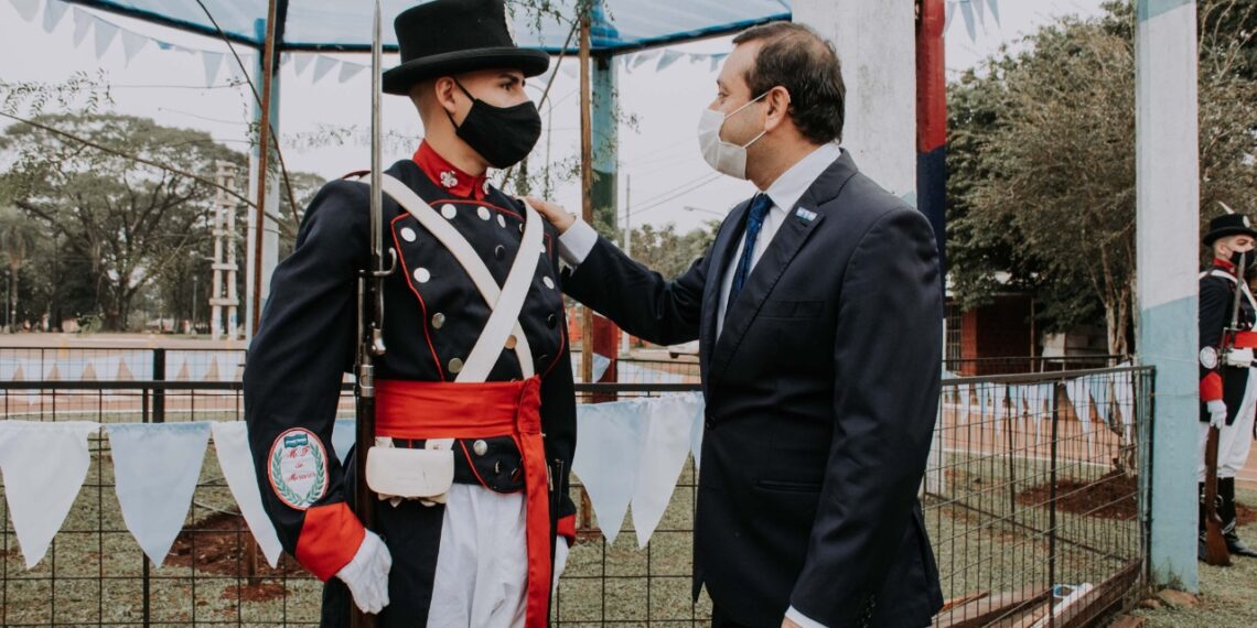 Conmemoraron el Día de la Bandera en el Sarandí histórico de Candelaria