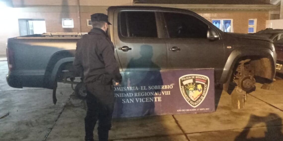 Recuperaron una camioneta robada y detuvieron a un joven