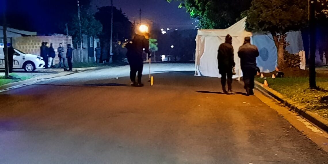 Posadas: falleció un motociclista tras despistar en el barrio A3-2