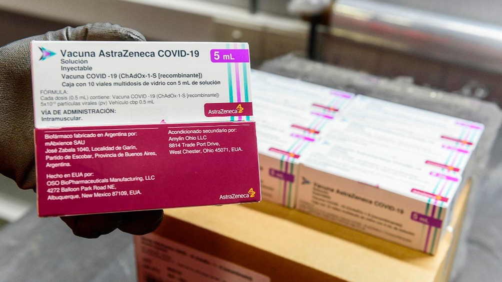 Llegaron más de un millón de dosis de vacunas AstraZeneca desde Estados Unidos