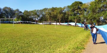 Eldorado presentó la bandera más larga de Misiones