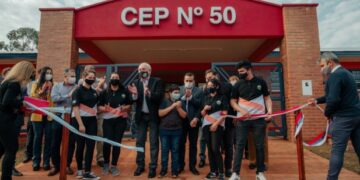 Herrera Ahuad inauguró el nuevo edificio del CEP N°50 y la terminal de ómnibus de Gobernador Roca