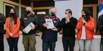 Herrera Ahuad acompañó la apertura de capacitaciones de Bomberos Voluntarios en Montecarlo